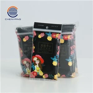 Toallita facial desechable